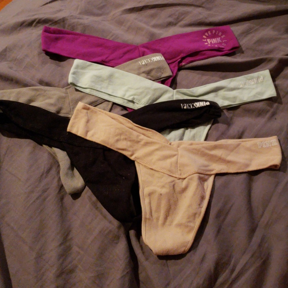 VS PINK thongs